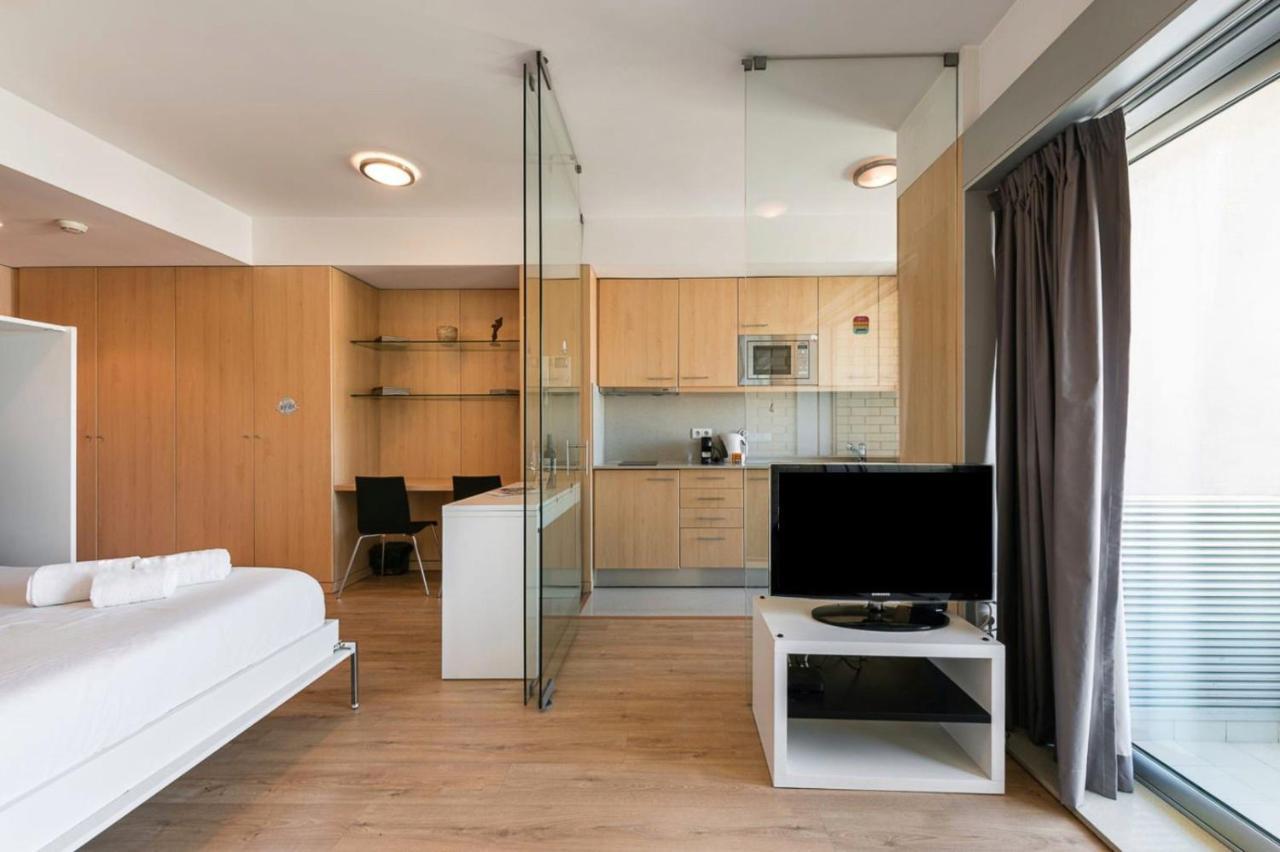 Dragon Stadium Studio W Balcony By Lovelystay Porto Eksteriør billede